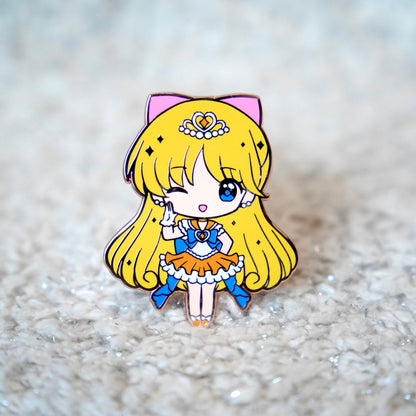 Princess Sailor Venus - Moonie Enamel Pin